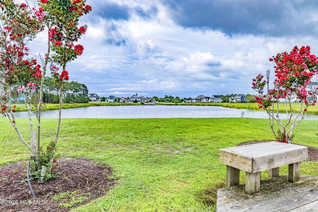 401 Summerhouse Drive, Holly Ridge, NC 28445