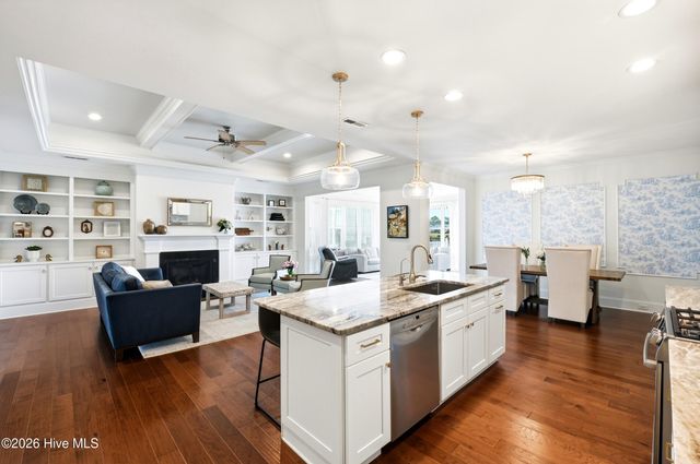 401 Summerhouse Drive, Holly Ridge, NC 28445