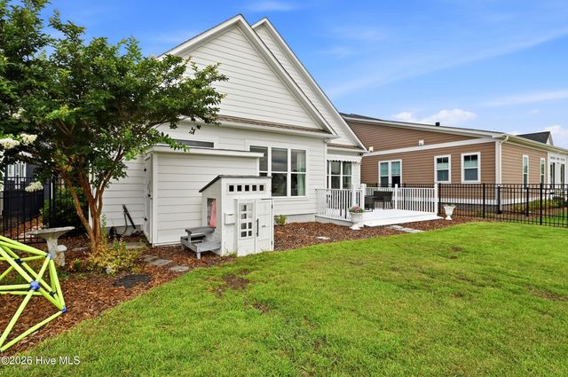 401 Summerhouse Drive, Holly Ridge, NC 28445
