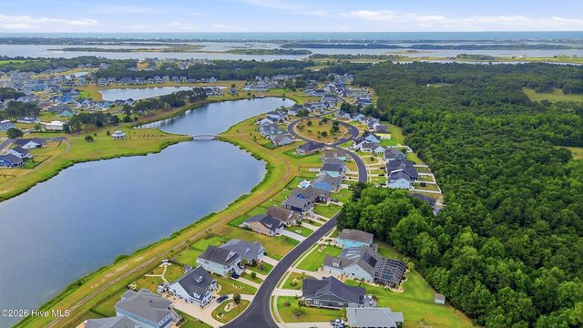 401 Summerhouse Drive, Holly Ridge, NC 28445