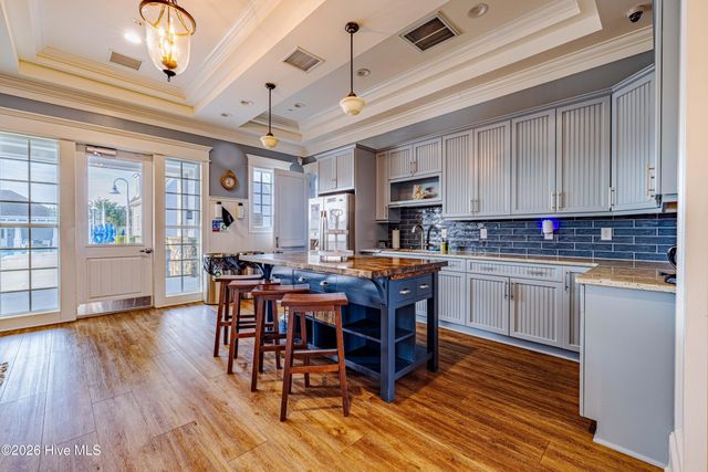 401 Summerhouse Drive, Holly Ridge, NC 28445