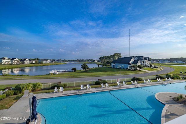 401 Summerhouse Drive, Holly Ridge, NC 28445