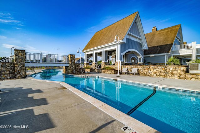 401 Summerhouse Drive, Holly Ridge, NC 28445