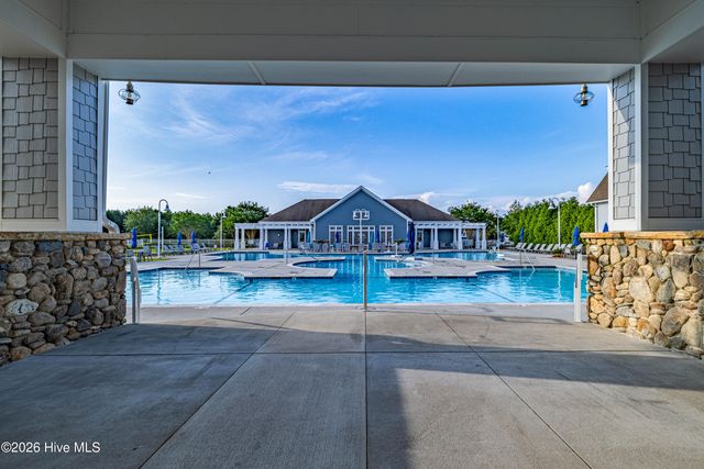 401 Summerhouse Drive, Holly Ridge, NC 28445