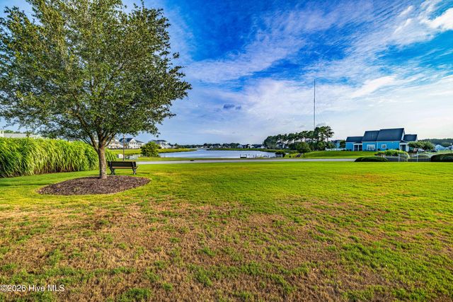 401 Summerhouse Drive, Holly Ridge, NC 28445