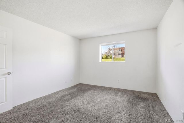 10211 Ura Lane 2-104, Denver, CO 80260