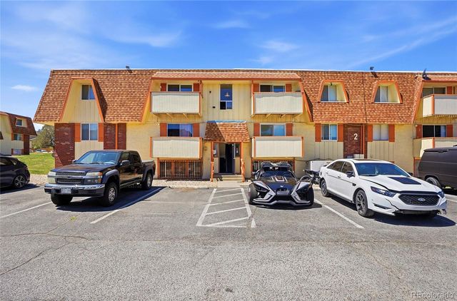 10211 Ura Lane 2-104, Denver, CO 80260