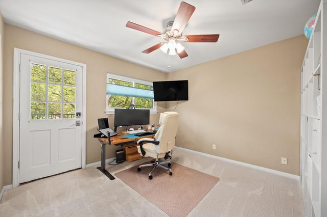 10805 Spicewood PKWY, Austin, TX 78750