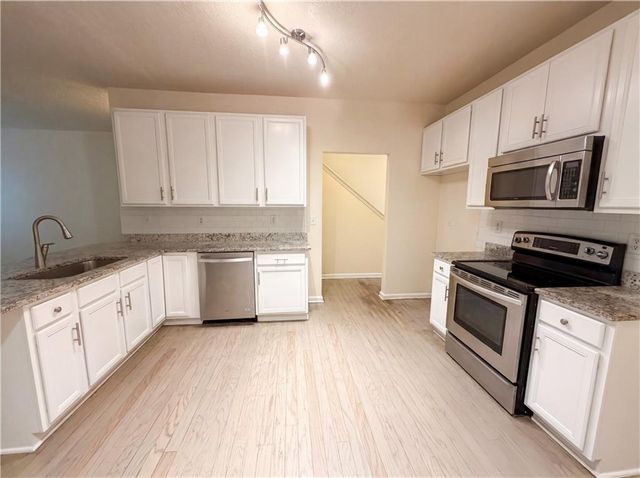 5080 Windsor Forrest Lane, Atlanta, GA 30349