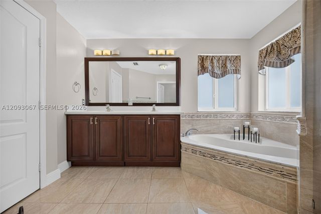 21043 SW 92nd Pl, Cutler Bay, FL 33189