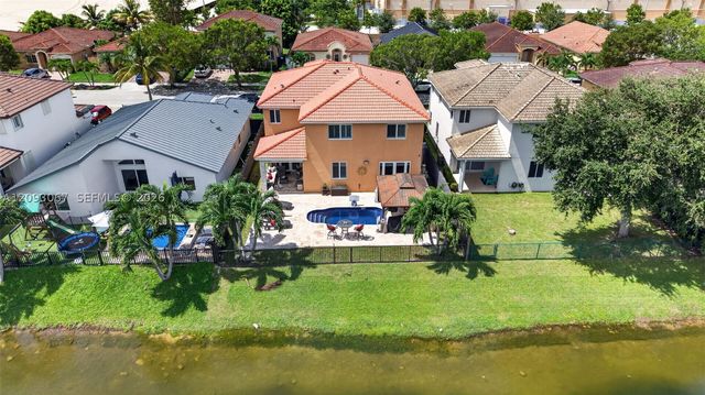 21043 SW 92nd Pl, Cutler Bay, FL 33189