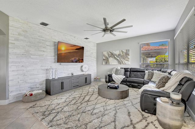 12774 Spikerush Circle, Boca Raton, FL 33428