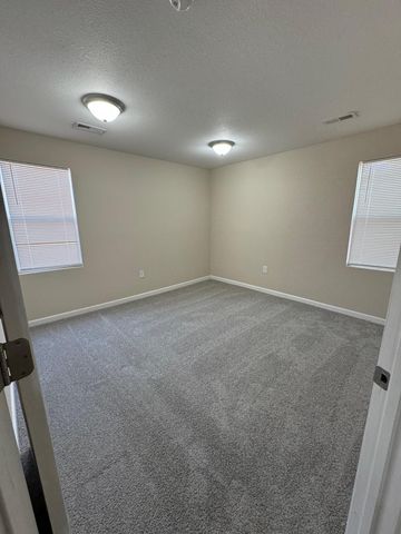 2673 S Holyoke St, Wichita, KS 67210