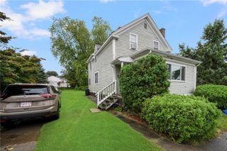 25 Read Street, East Providence, RI 02915