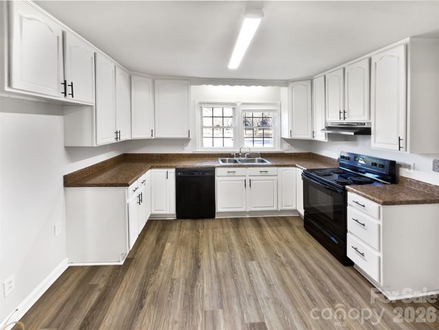 4748 Hickory Grove Road, Mount Holly, NC 28120