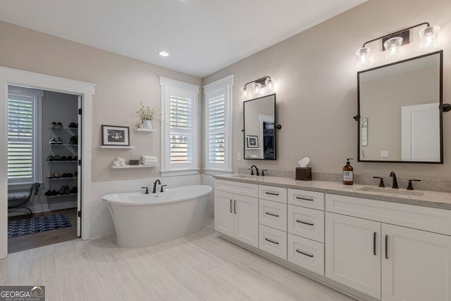 1230 Lake Drive, Greensboro, GA 30642