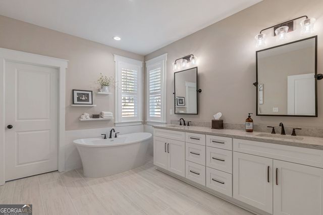 1230 Lake Drive, Greensboro, GA 30642