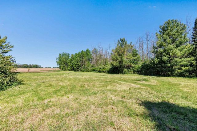 5397 ALGOMA ROAD, New Franken, WI 54229
