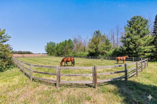 5397 ALGOMA ROAD, New Franken, WI 54229