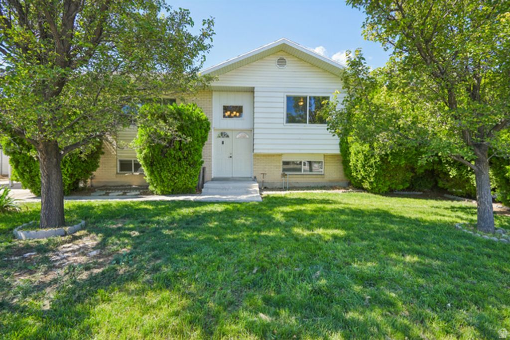 4810 S 3600 W, Taylorsville, UT 84129 — exterior