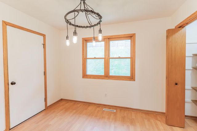 102 SHAMROCK Circle, Glenwood, IA 51534