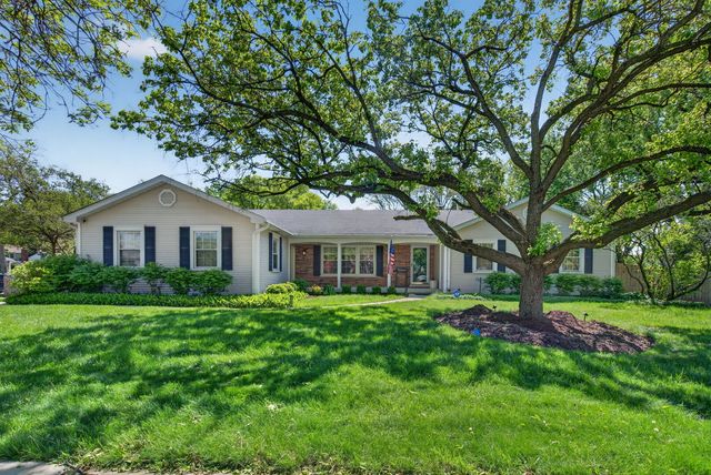 1105 Barcroft Court, Naperville, IL 60540