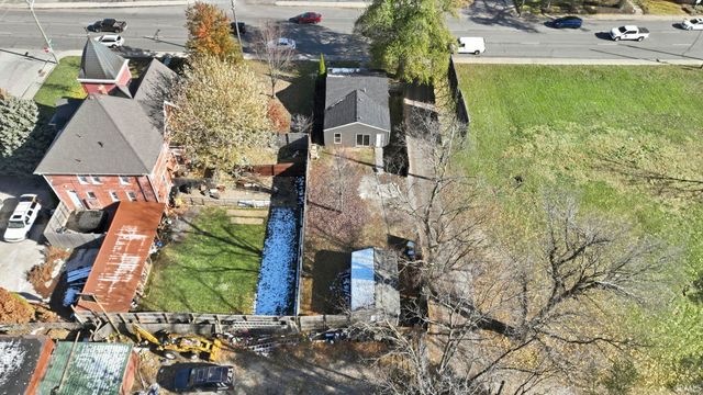 1801 Spy Run Avenue, Fort Wayne, IN 46805