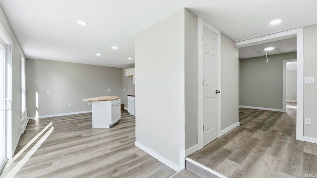 1801 Spy Run Avenue, Fort Wayne, IN 46805