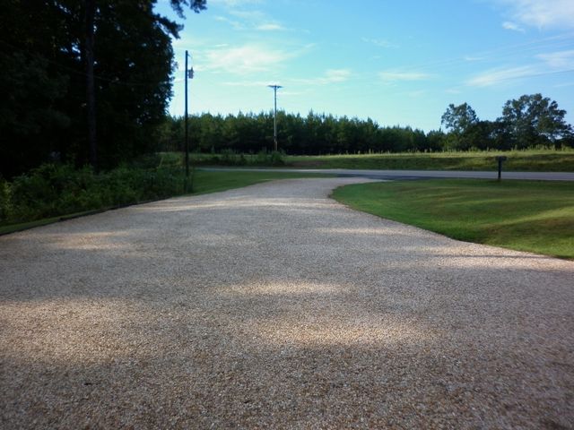 606 Pierce, Columbia, MS 39429