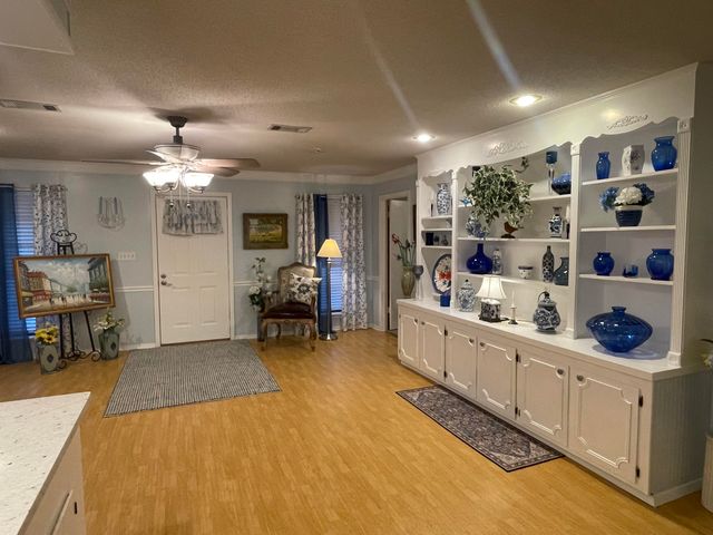 606 Pierce, Columbia, MS 39429