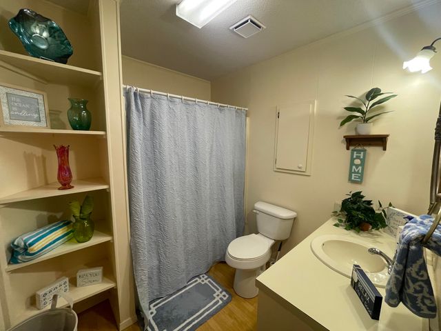 606 Pierce, Columbia, MS 39429