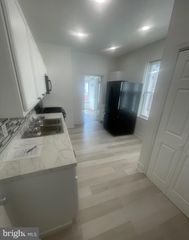 7 6TH AVE, Wilmington, DE 19805