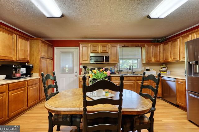 12621 Highway 142, Oxford, GA 30054
