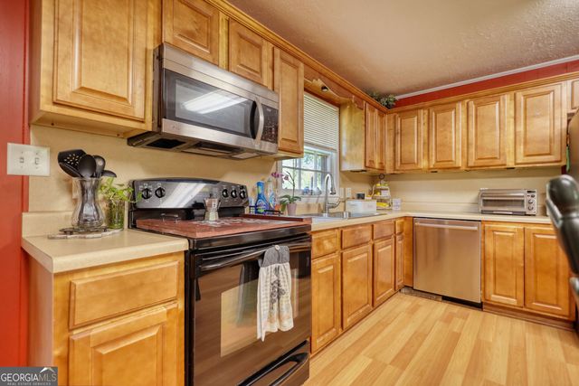 12621 Highway 142, Oxford, GA 30054