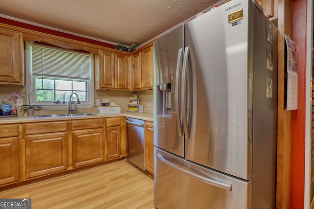 12621 Highway 142, Oxford, GA 30054