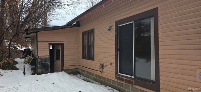 7604 Route 60, Stockton, NY 14718