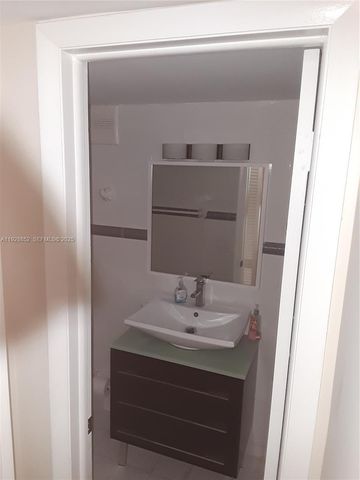 250 180th Dr 159, Sunny Isles Beach, FL 33160