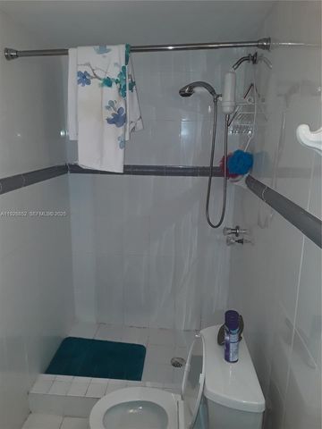 250 180th Dr 159, Sunny Isles Beach, FL 33160