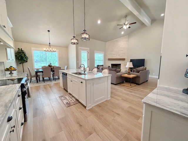 1364 Stone Ledge Lane, San Angelo, TX 76904