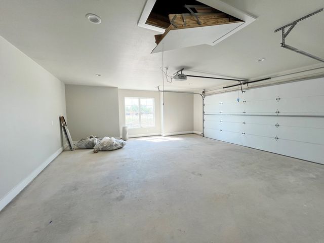 1364 Stone Ledge Lane, San Angelo, TX 76904