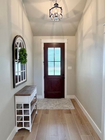 1364 Stone Ledge Lane, San Angelo, TX 76904
