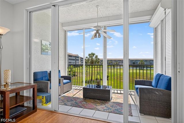 14751 Hole In 1 CIR 205, Fort Myers, FL 33919