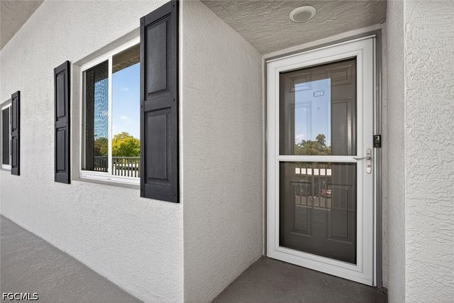 14751 Hole In 1 CIR 205, Fort Myers, FL 33919