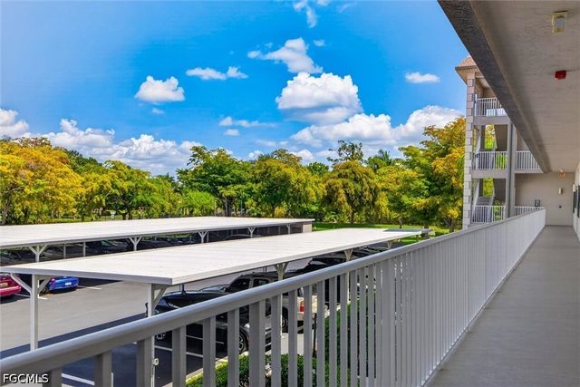 14751 Hole In 1 CIR 205, Fort Myers, FL 33919