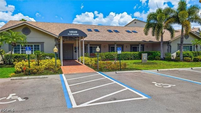 14751 Hole In 1 CIR 205, Fort Myers, FL 33919