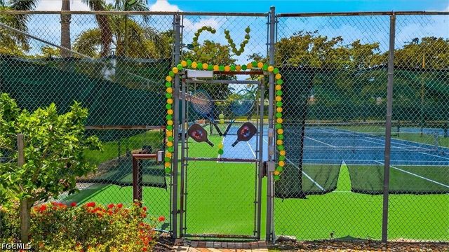 14751 Hole In 1 CIR 205, Fort Myers, FL 33919
