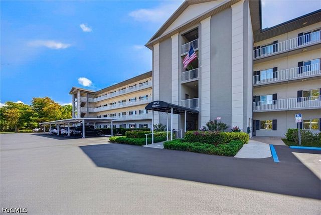 14751 Hole In 1 CIR 205, Fort Myers, FL 33919
