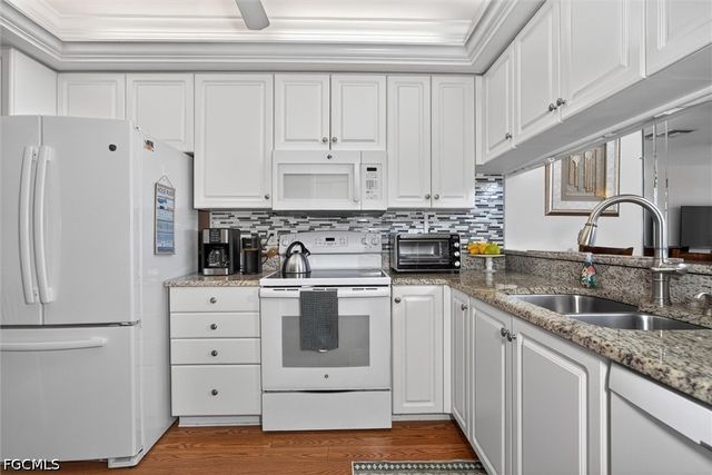 14751 Hole In 1 CIR 205, Fort Myers, FL 33919