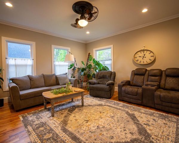 348 Merchants Avenue, Fort Atkinson, WI 53538