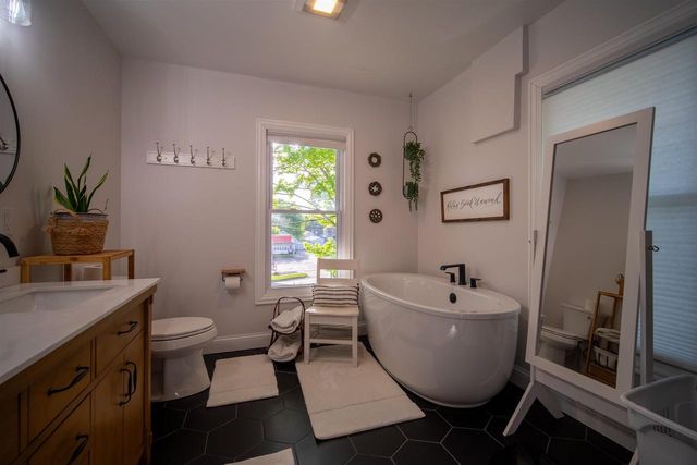 348 Merchants Avenue, Fort Atkinson, WI 53538